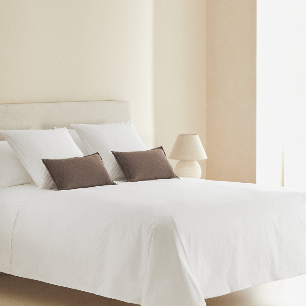 Premium Collection - Σετ Σεντόνια Βαμβακοσατέν 300tc 240x260cm Λευκό με Κέντημα 4τμχ